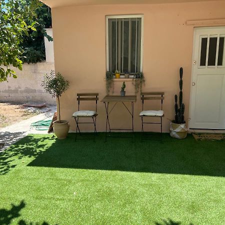 شقة Yiayia Katina'S House Corinth المظهر الخارجي الصورة