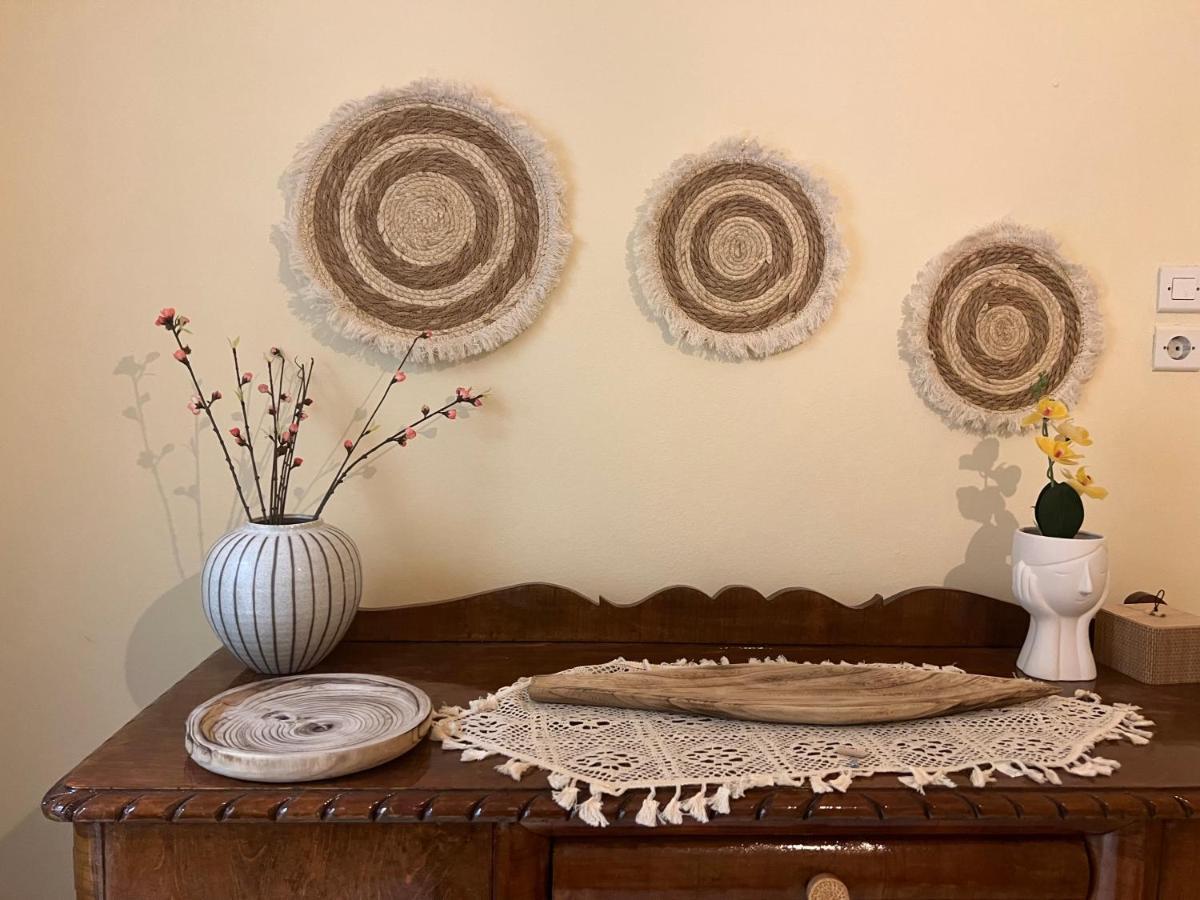 شقة Yiayia Katina'S House Corinth المظهر الخارجي الصورة